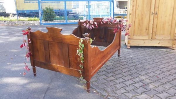 Bett Eiche