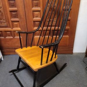 Schaukelstuhl Design Lena Larsson